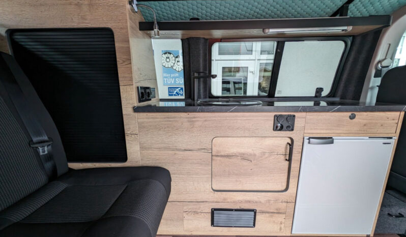 Volkswagen T6 Transporter Camper Küche Standheizung voll